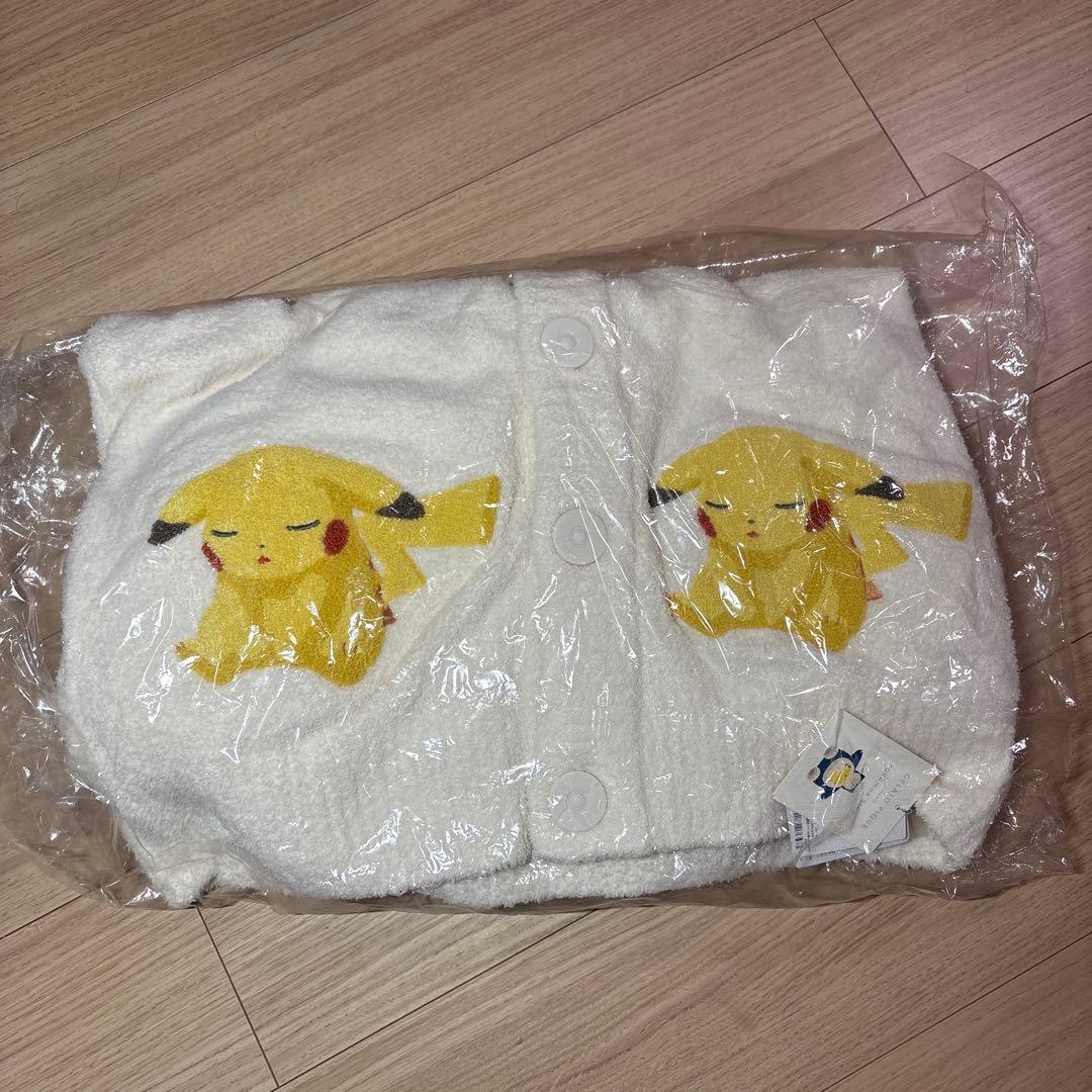 gelatopique ポケモン　ベビモコジャガード カーディガン ピカチュウ