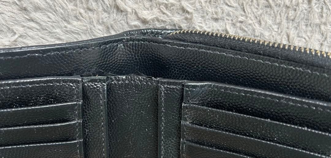 YSL ブラック 二つ折り財布 キルティング