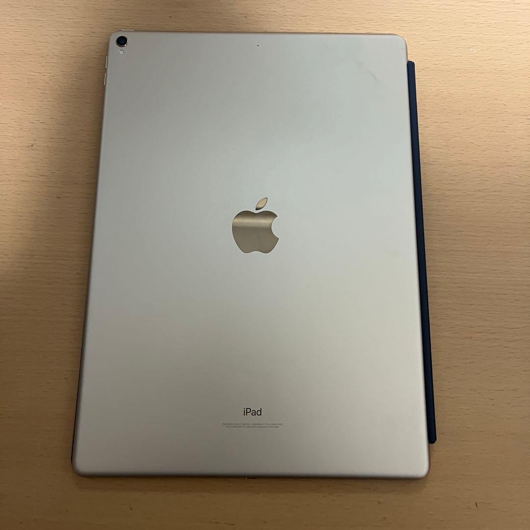 iPad Pro 12.9インチ 第二世代 Wi-Fiモデル