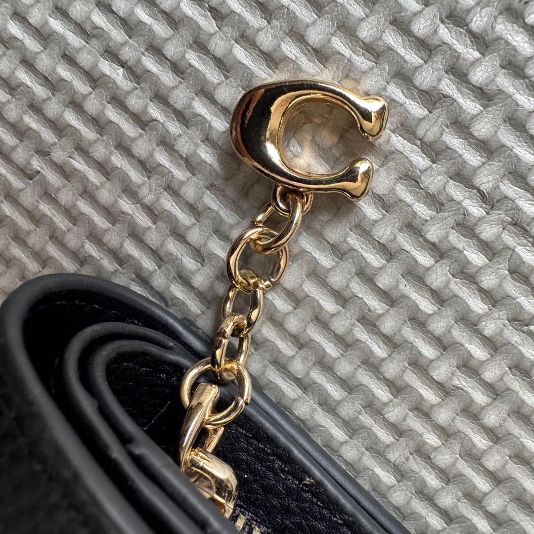⭐️新品・正規品 ⭐️COACH コーチ 二つ折り財布 ブラック C2862