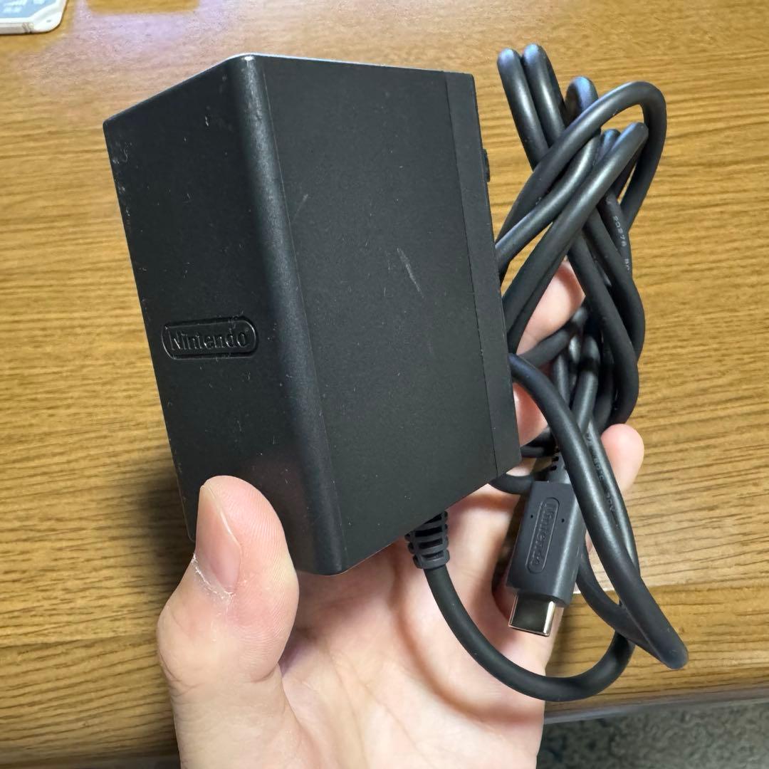 Nintendo Switch 本体+付属品+カセット２つ