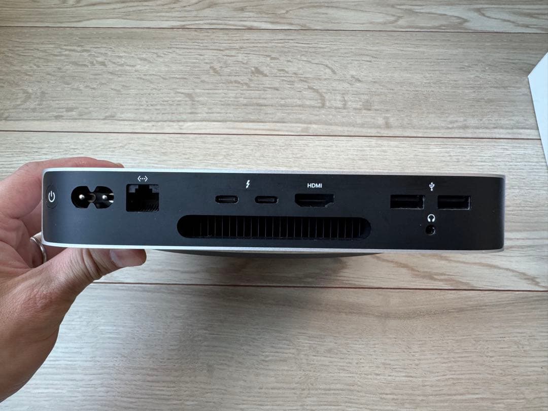 Apple M2 Mac mini メモリ16GB ストレージ256GB モデル