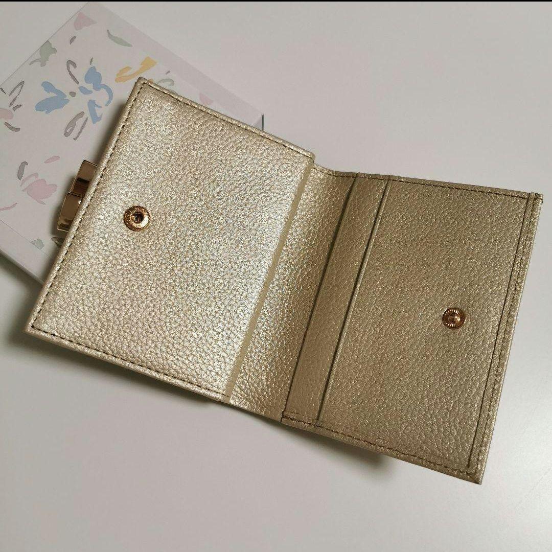 皇居 二つ折り財布 がま口 レザー 金色 ゴールド 未使用品 菊の紋章