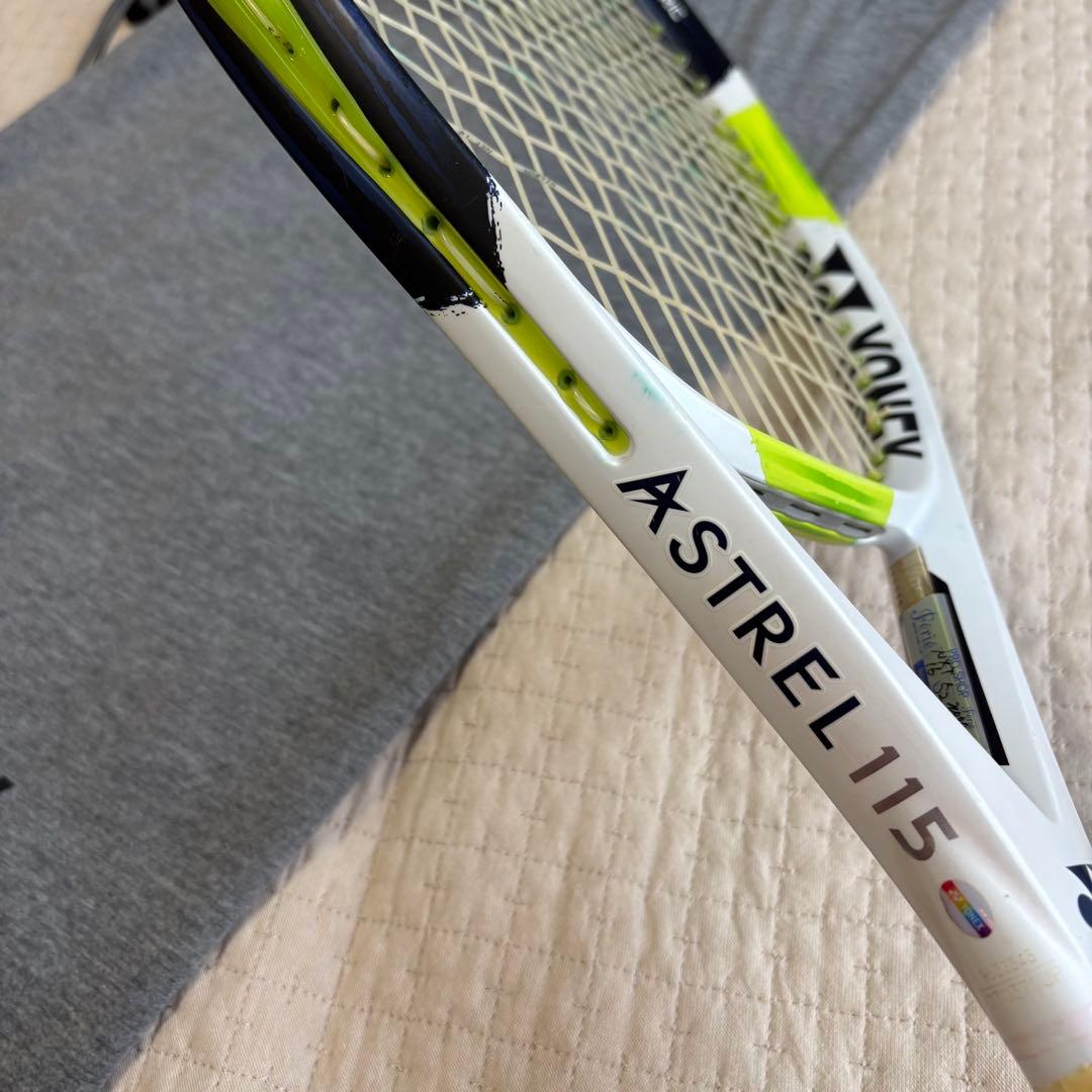 YONEX ASTREL115 テニスラケット　ヨネックス　アストレル