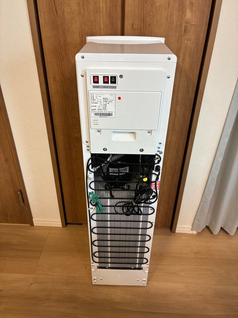 フレシャス　ウォーターサーバー　WFD-1900 ホワイト