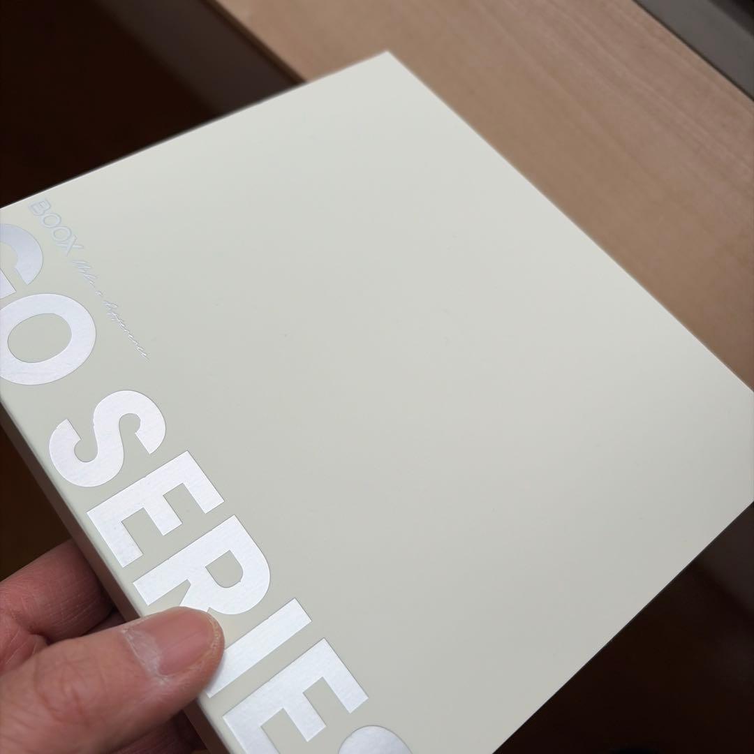 boox Go 7電子書籍リーダー本体とケースとフィルム