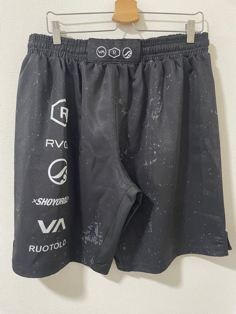 ［新品］RVCA ボクシングショーツ L ブラック スプラッタープリント