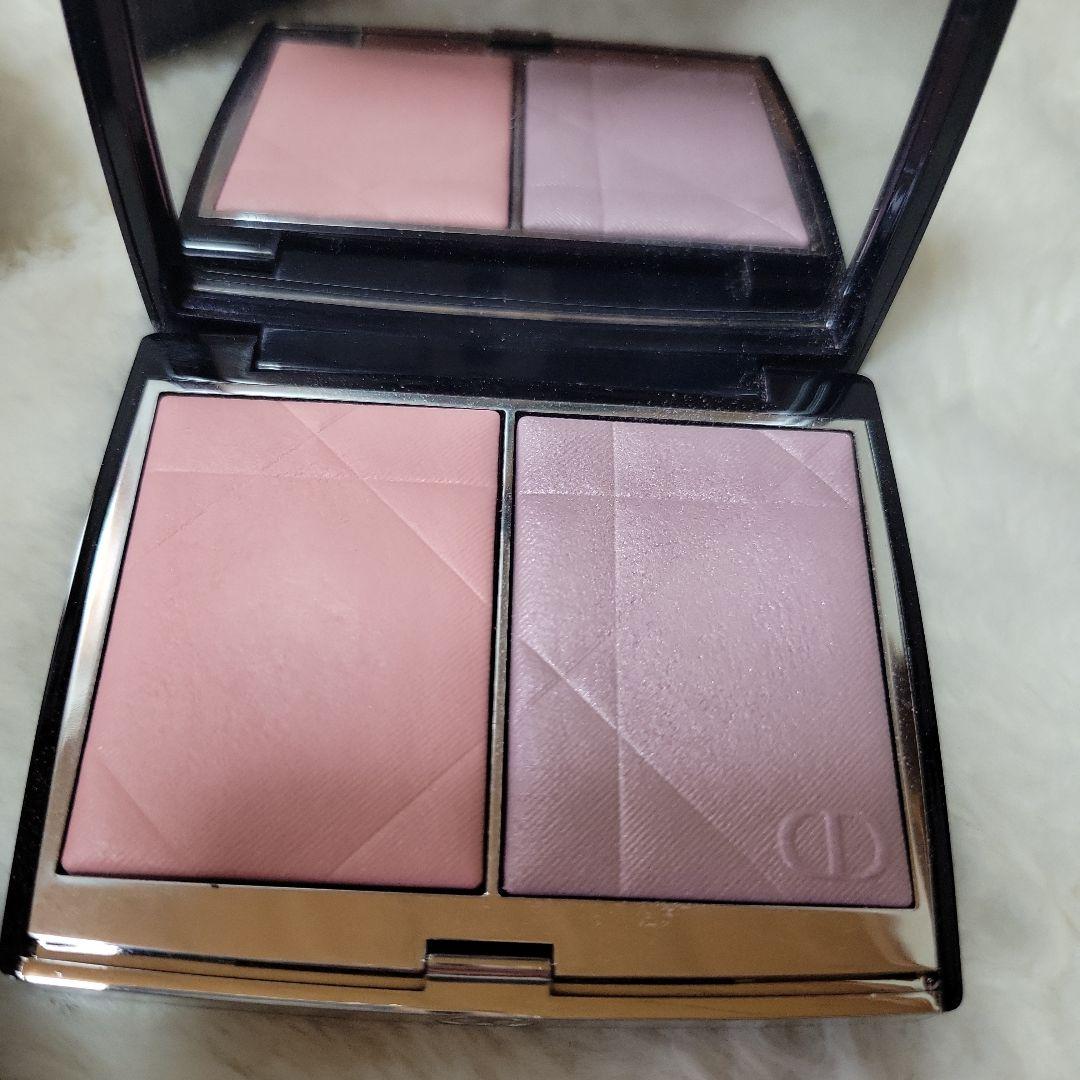 Dior　ディオール　ルージュ　ブラッシュ　カラー&グロウ　フェイスパウダー