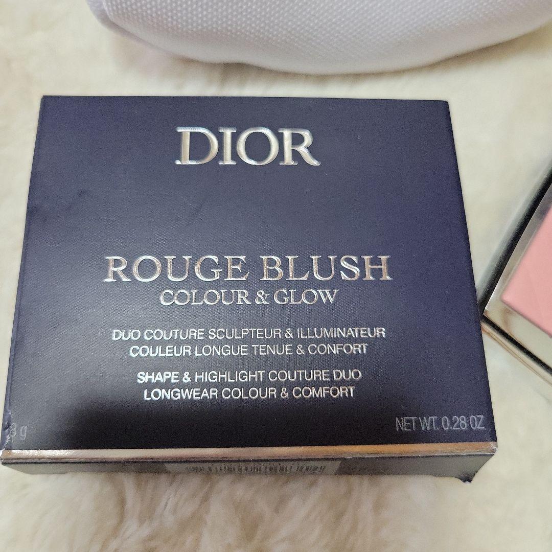 Dior　ディオール　ルージュ　ブラッシュ　カラー&グロウ　フェイスパウダー