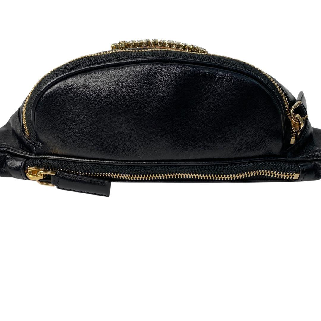新品同様 ロジェヴィヴィエ ROGER VIVIER ボディバッグ 斜めがけ