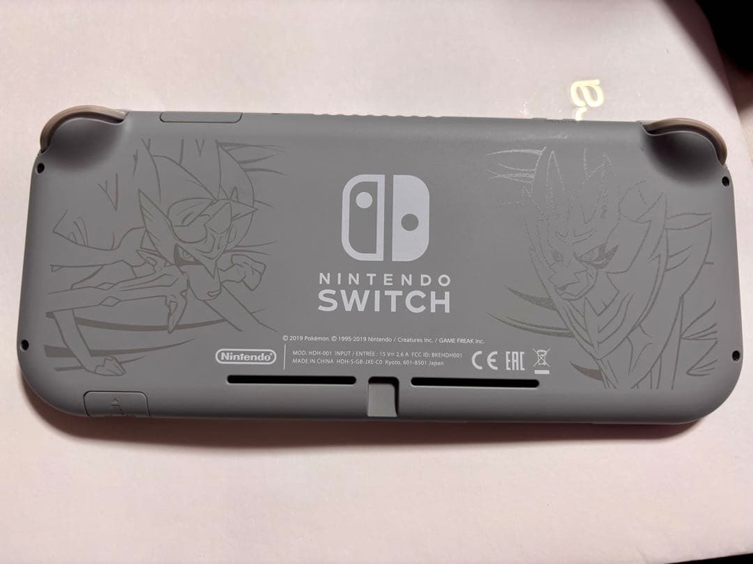 NINTENDO Switch lite ザシアン・ザマゼンタ