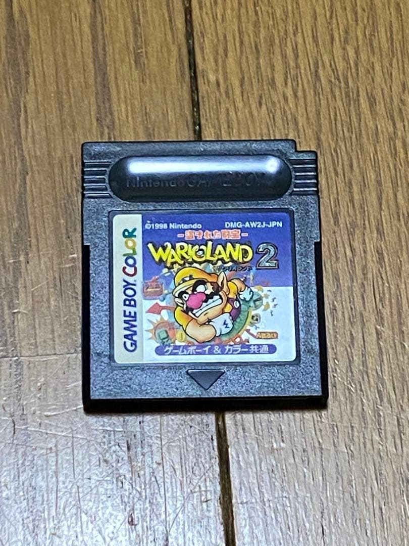 ゲームボーイカラー　レッド　ワリオランド2 ワンピース幻のグランドライン冒険記！