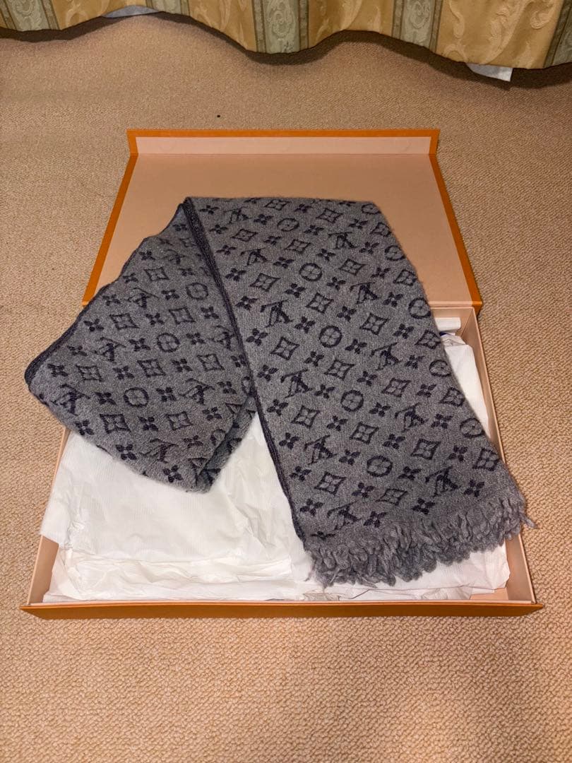 【Congqiang 】Louis Vuitton マフラー モノグラム