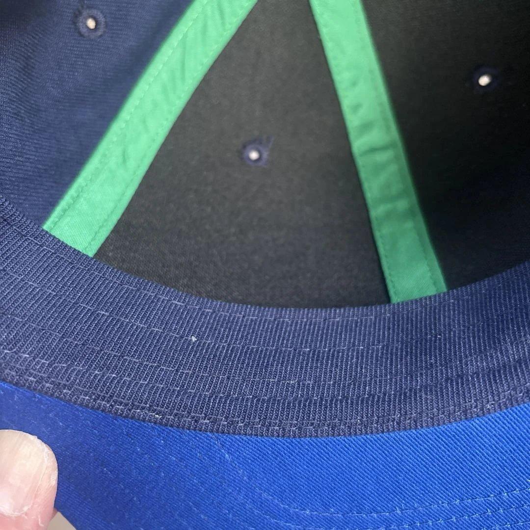 新古品Poloメンズキャップ　紺色