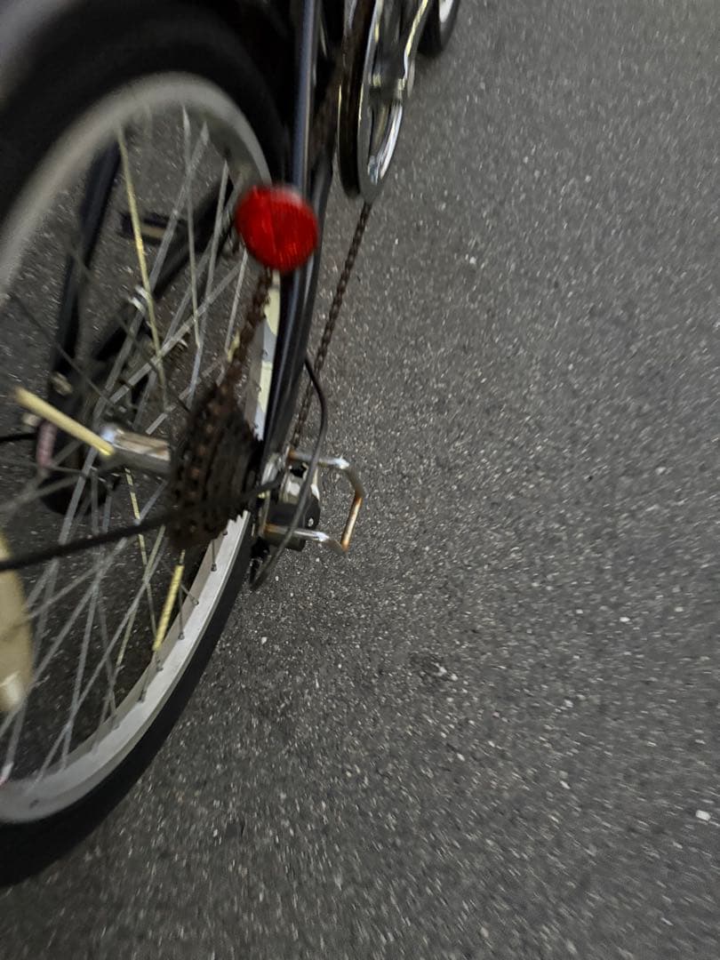 176 自転車 大阪市 【引取り限定】 20インチ 美品 変速付き 折りたたみ