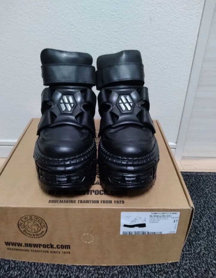 ♥ 新品 ニュー・ロック NEW ROCK M-WALL285-YX2