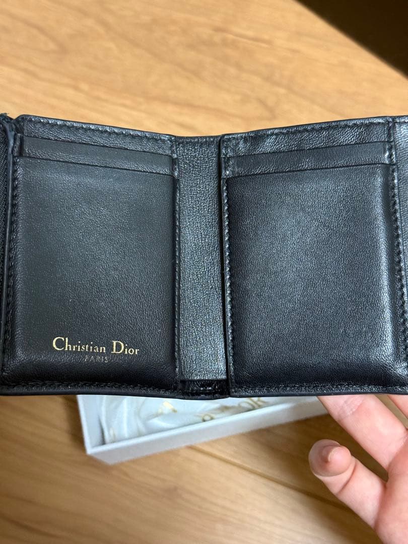 最終値下げ　Dior ミニ財布　2つ折り財布　ロータスウォレット サドル 黒色