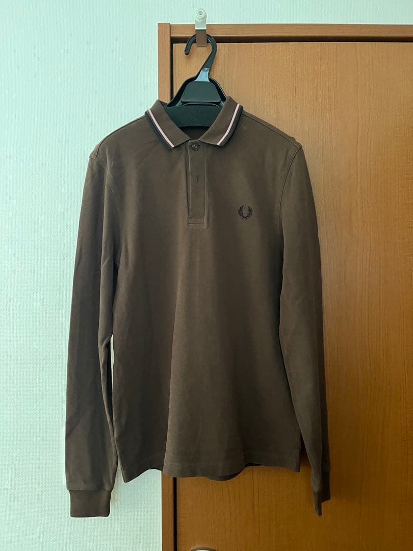 Fred Perry ブラウン長袖ポロシャツ