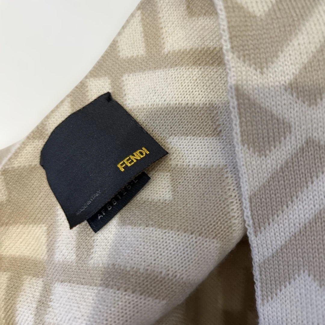 FENDI FFロゴマフラー Lサイズ ストール