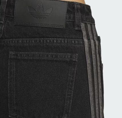 【韓国限定品】adidas デニムパンツ 日本国内未販売品