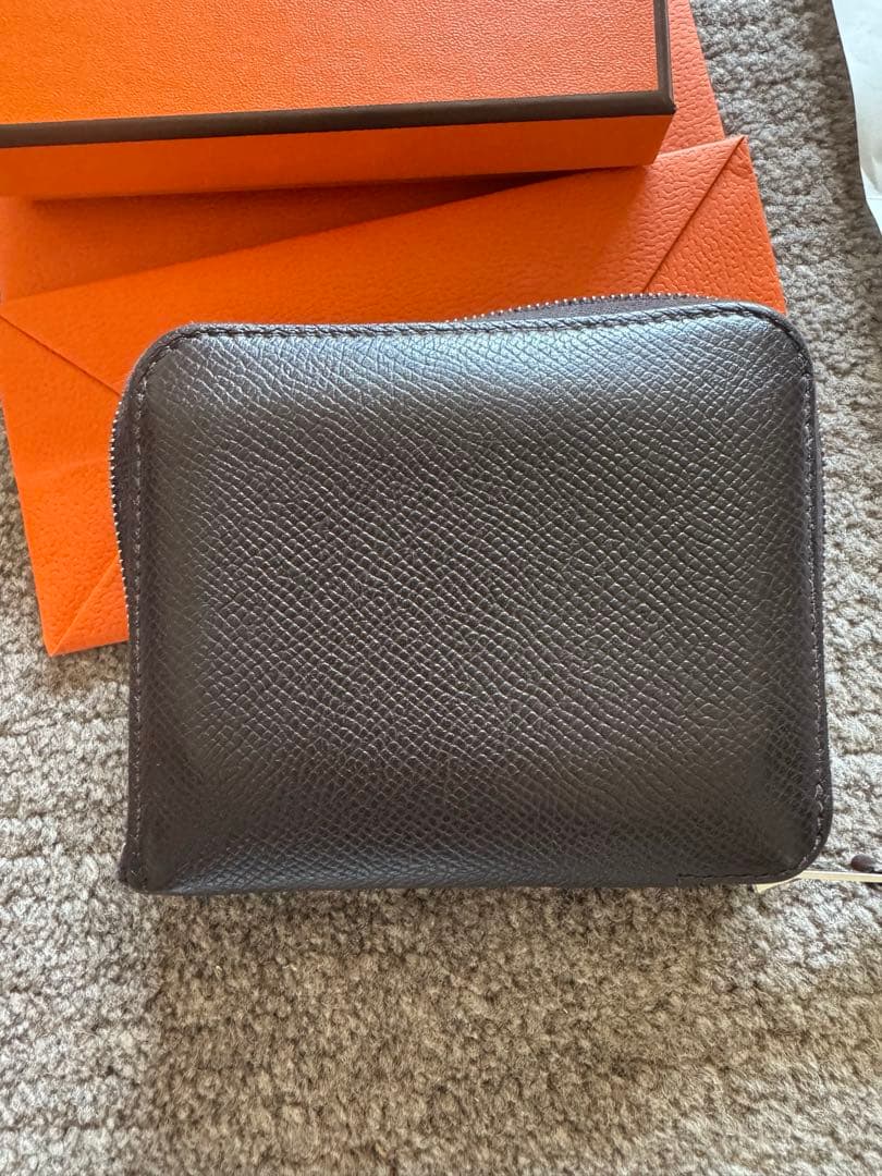 HERMES シルクインコンパクト財布