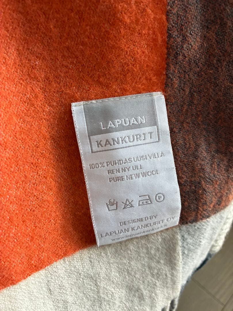 ラプアンカンクリ　LAPUAN KANKURIT ポケット付き　ストール