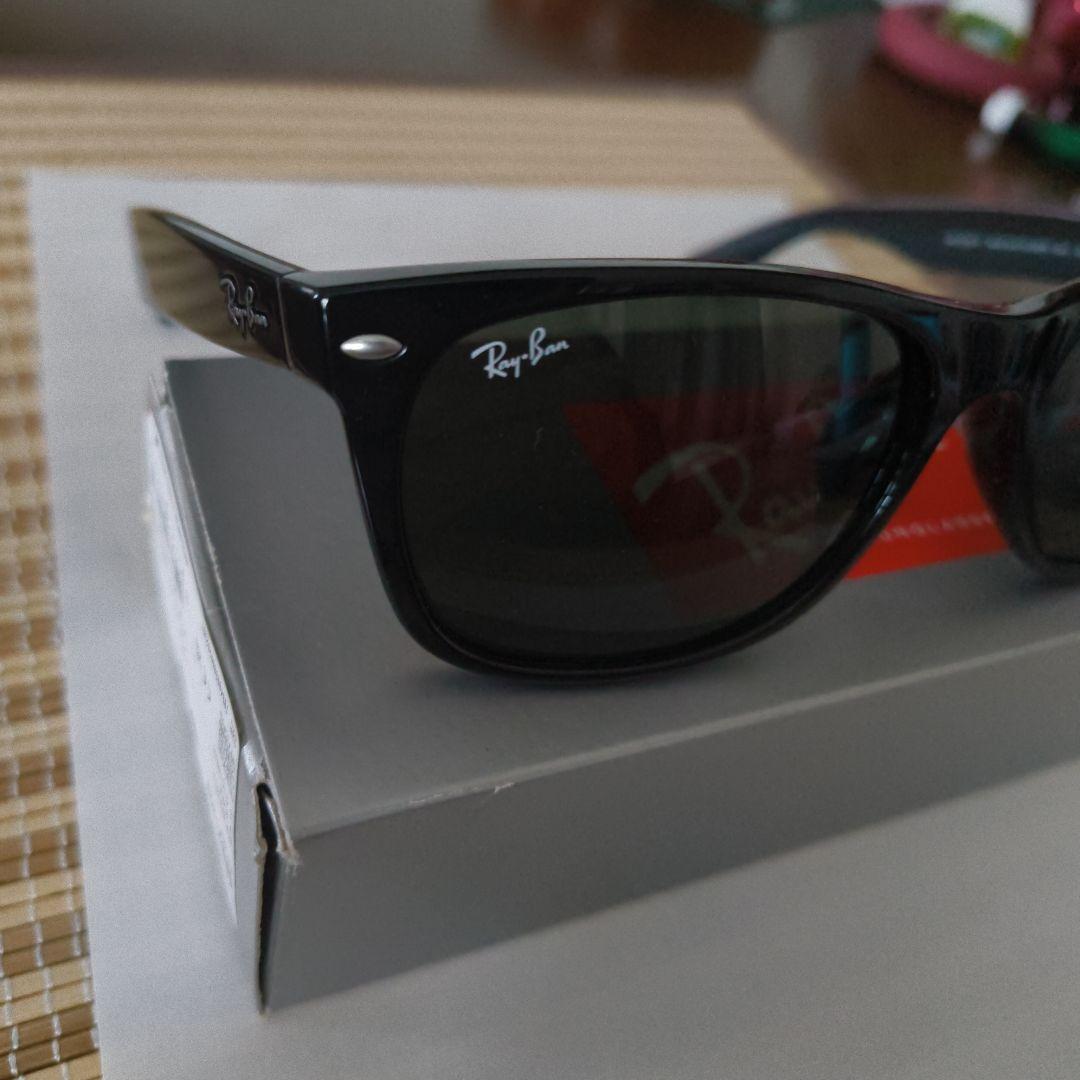 Ray-Ban ORB2132F ブラック サングラス