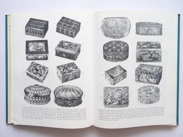 洋書◆嗅ぎタバコケース写真集 本 煙草 スナップボックス 工芸品