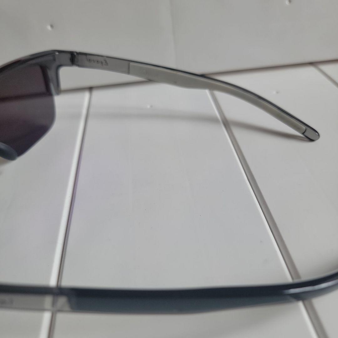 Ｅｙｅｖｏｌ　FREDRIKSSON　GRY-WHT-PL　サングラス　中古