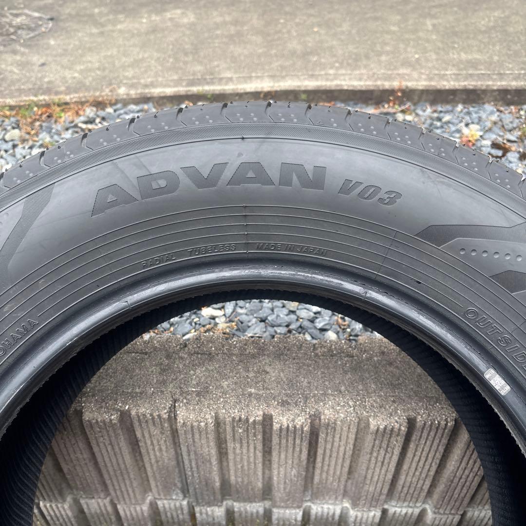 225 65 r17 ADVAN トヨタ　アルファード　純正　新車外し　送料無料