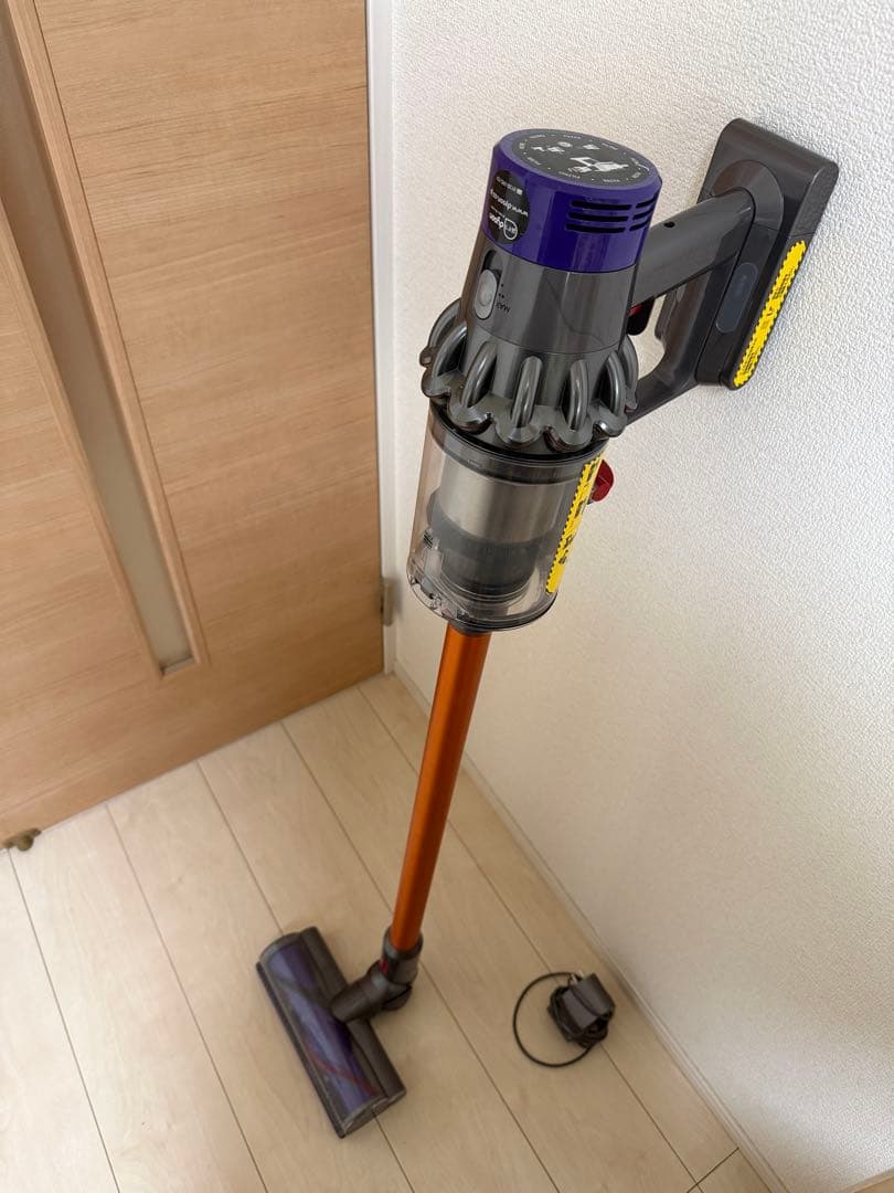 ダイソン SV12 コードレス掃除機 【動作確認済み】