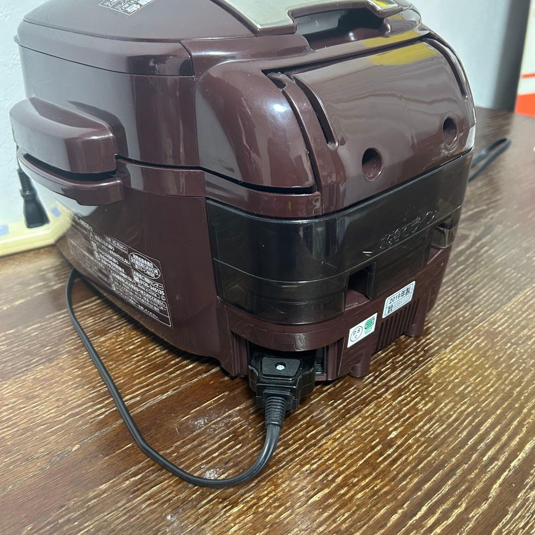 自動圧力IHなべ　象印　EL-MB30 2019年式