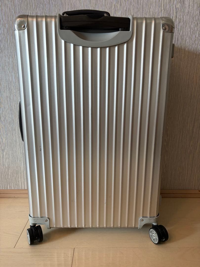 リモワ　Classic チェックイン　M シルバー