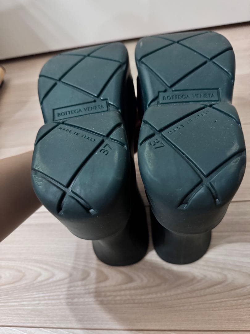 BOTTEGA VENETA ボッテガヴェネタ ブーツ レインブーツ 長靴