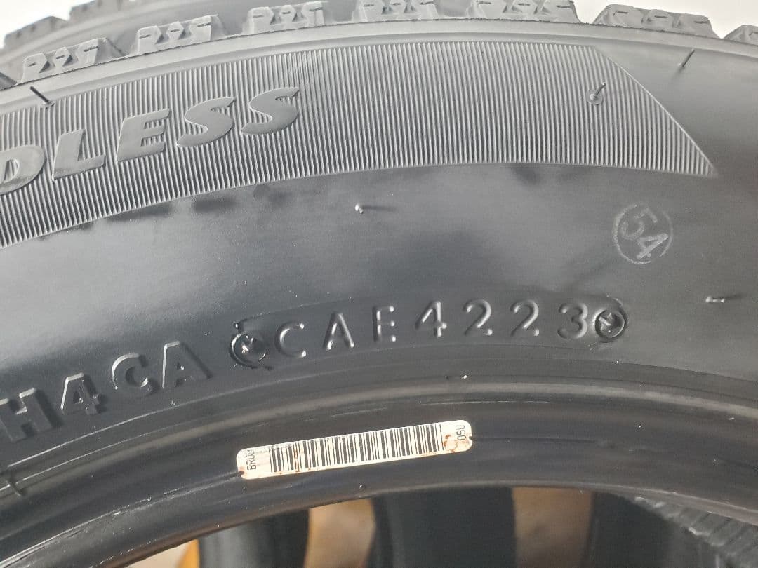 185/60R15 スタッドレス ブリヂストン VRX2
