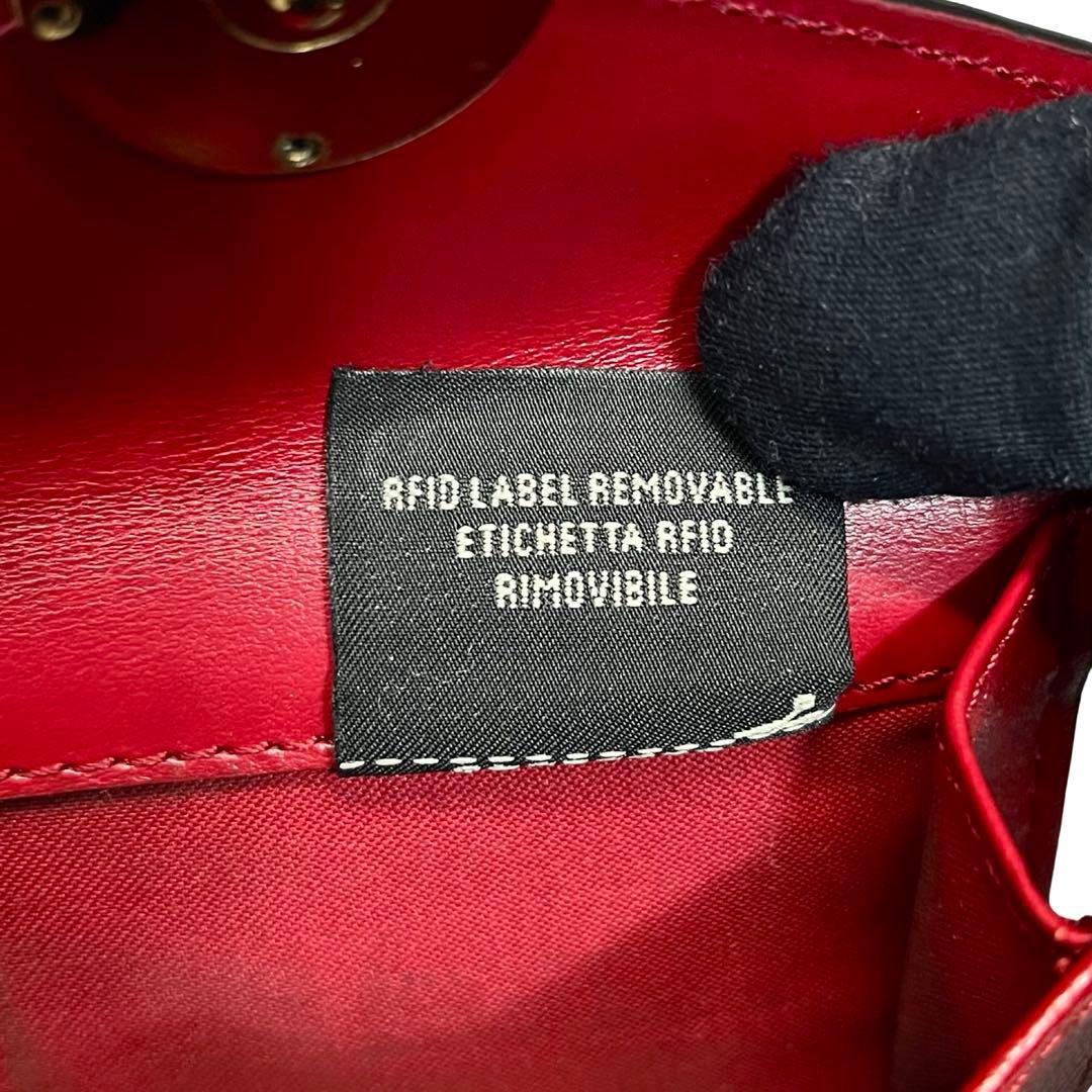 希少✨フェンディ 三つ折り財布 エフイズ FFロゴ 金具 レザー レッド