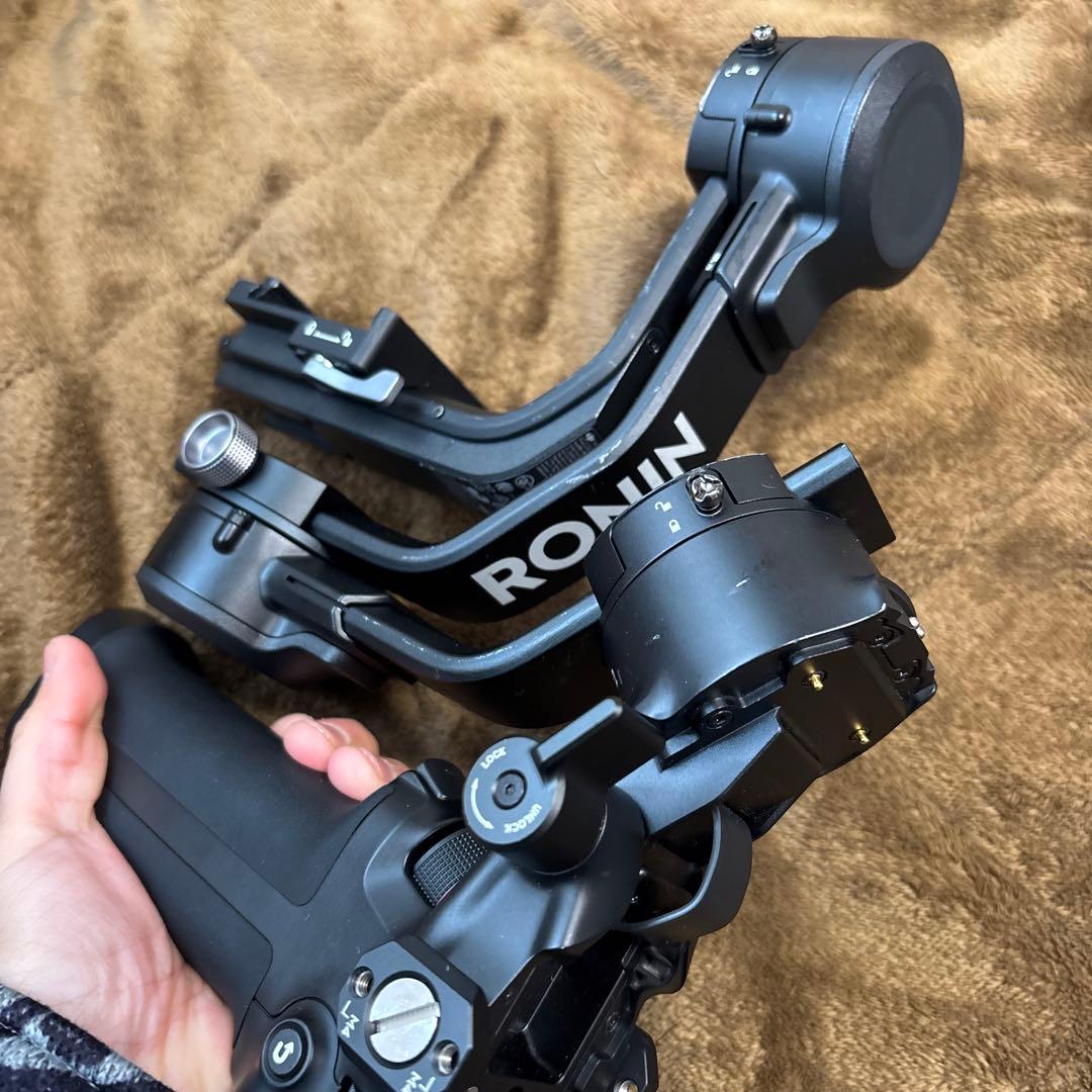 DJI RSC2 ジンバル スタビライザー