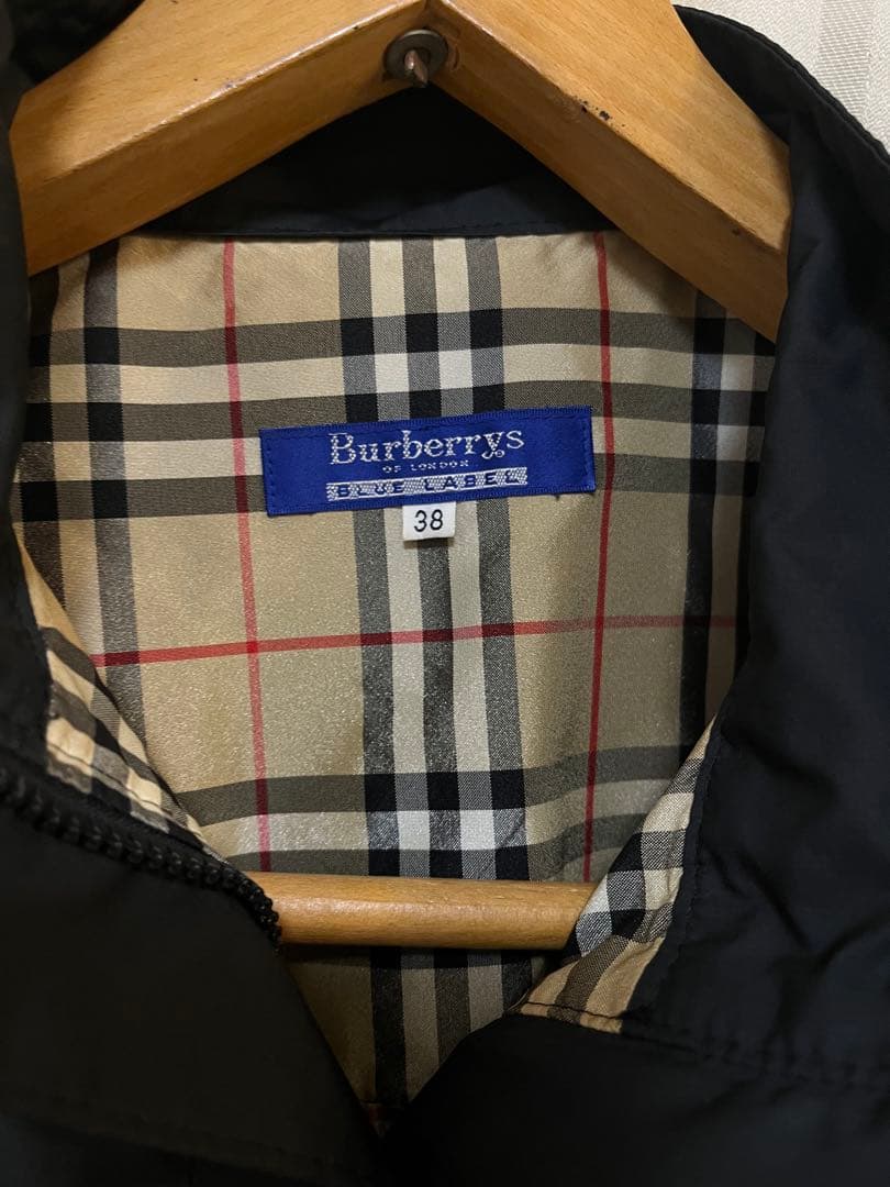 Burberry Blue Label ナイロンジャケット スプリング