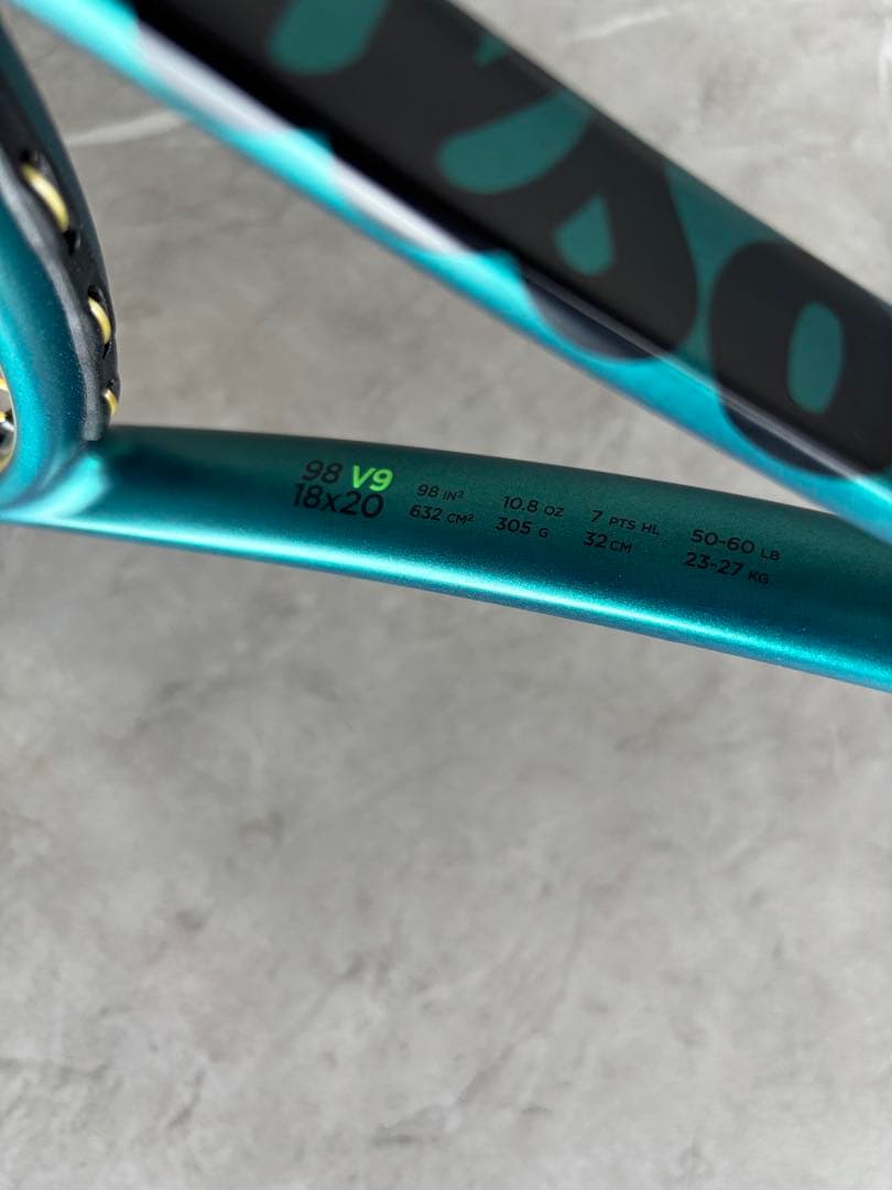 ラケット(硬式用) WILSON BLADE V9 18x20 G2
