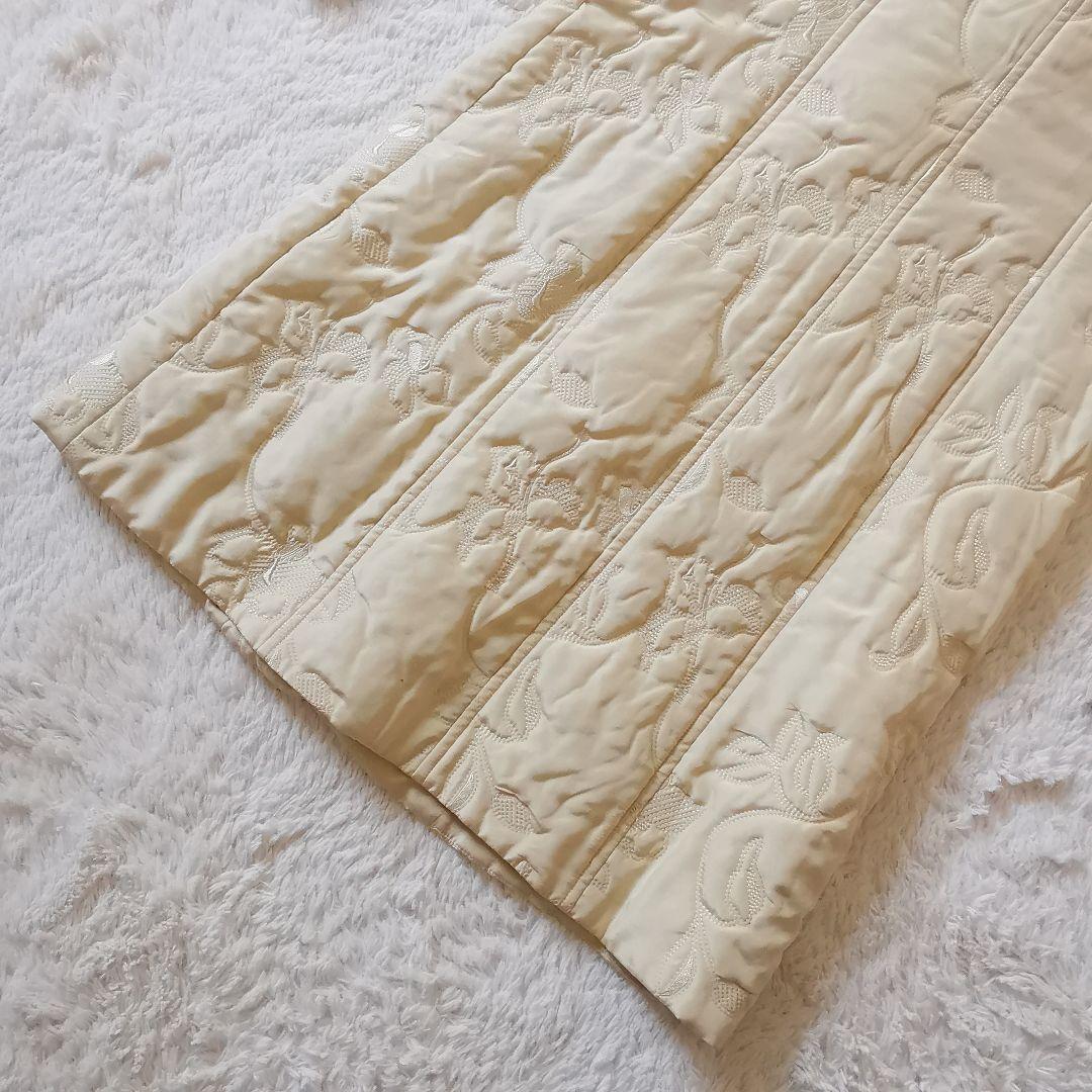 レオナール キルティング ロング コート シルク100% ロゴ フラワー 刺繍