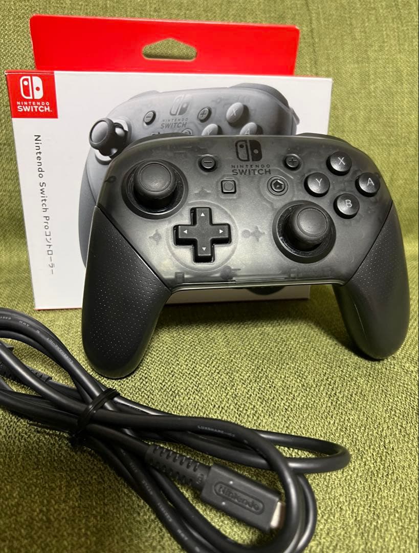 任天堂 Nintendo Switch 本体 プロコン&キャリーケースセット