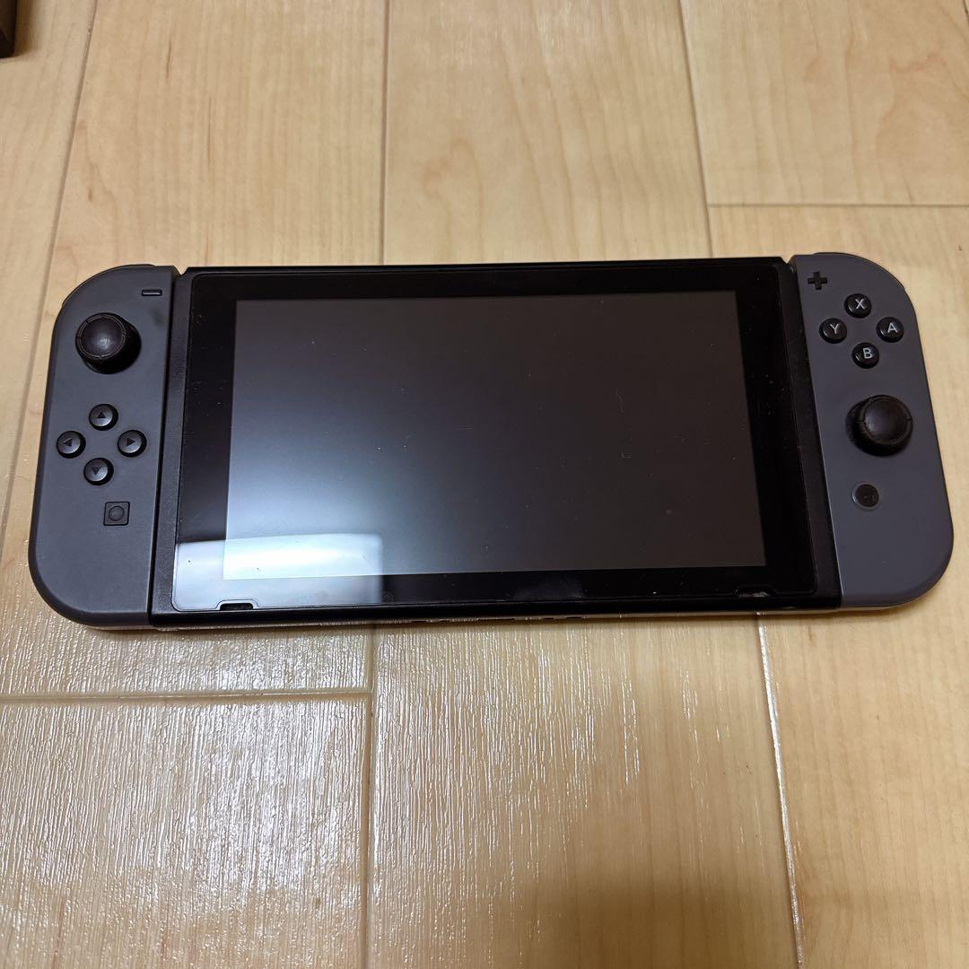 Switch本体 + [Joy-Conレッド ]+ [プロコン]セット ※箱無し