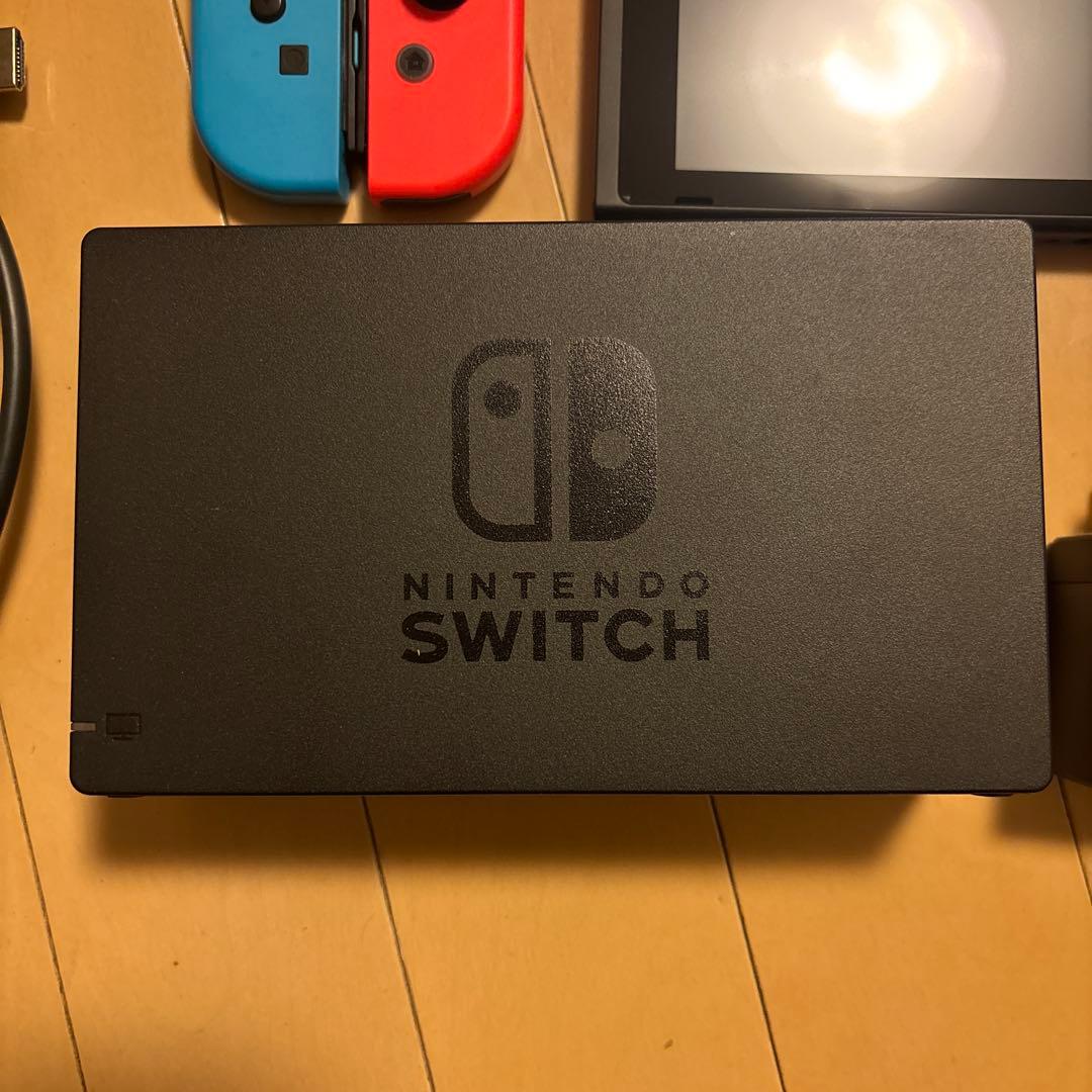 ⚽*️様 Nintendo Switch 本体 青/赤 Joy-Con 付属
