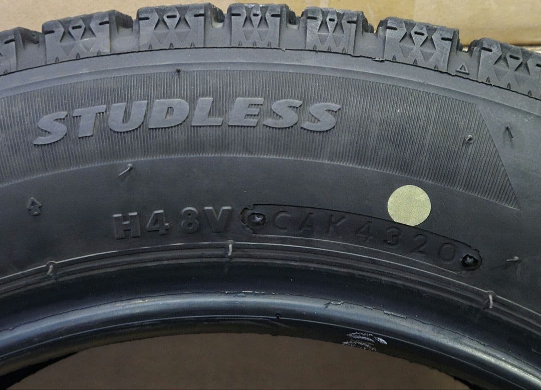 ブリヂストンVRX2 155/65R14 冬タイヤ 4本セット 2020製造