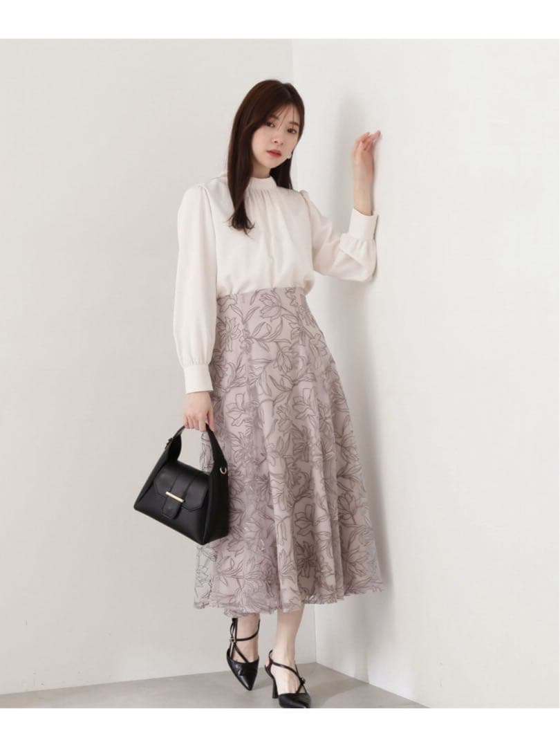 PROPORTION BODY DRESSING フラワーオーガン刺繍スカート