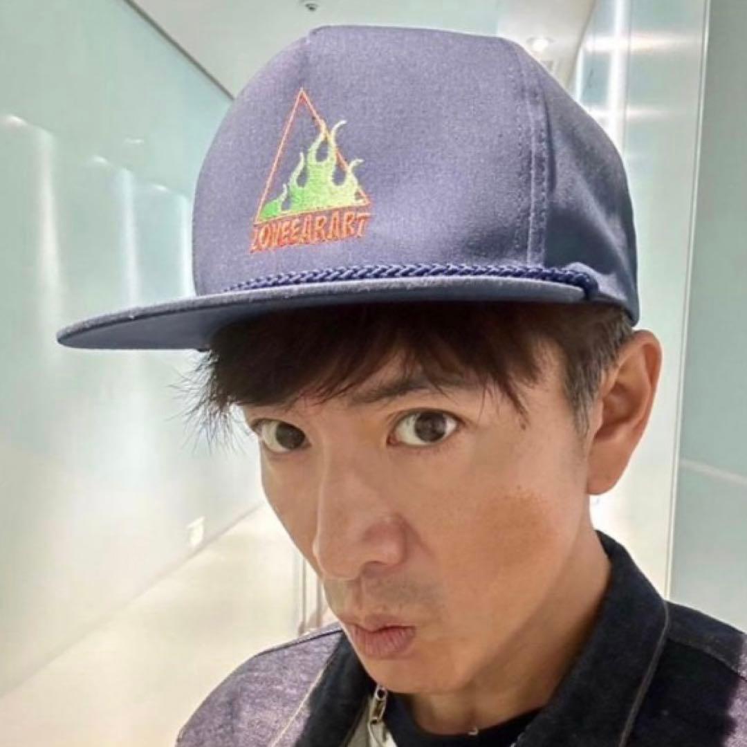 【キムタク着用】LOVE EAR ART スナップバック CAP 黒 ロゴ刺繍