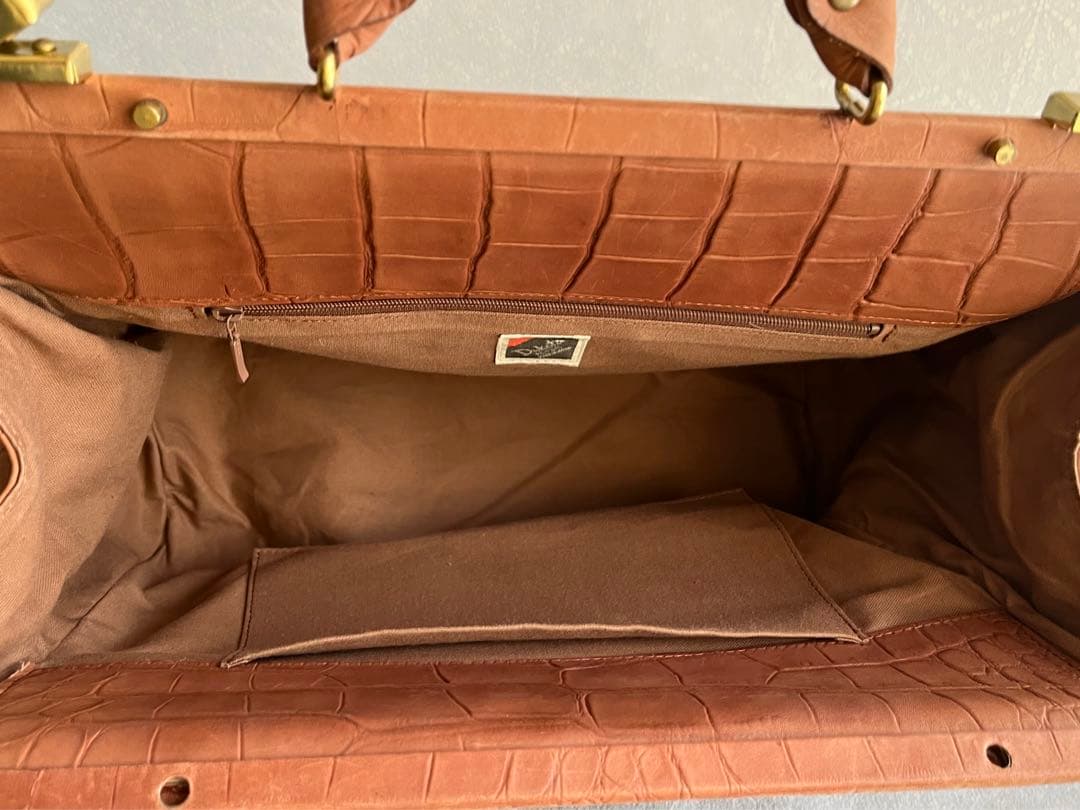 【さこっち様】Dakota クロコ型押し バッグ