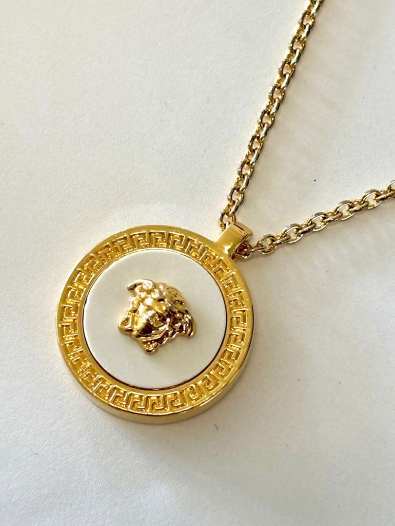 VERSACE メデューサ　ネックレス