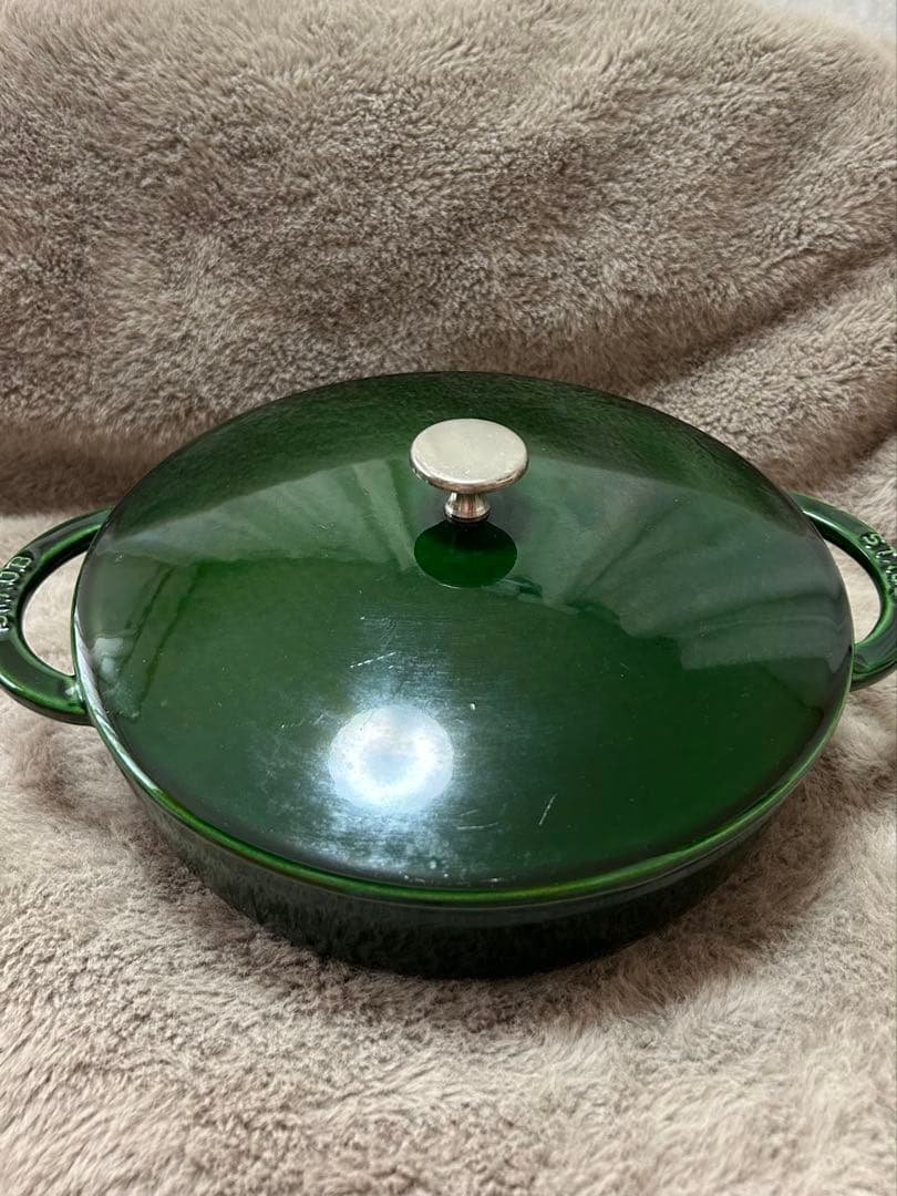 STAUB ストウブ ホーロー鍋 グリーン 24cm ソテーパン　ブレイザー