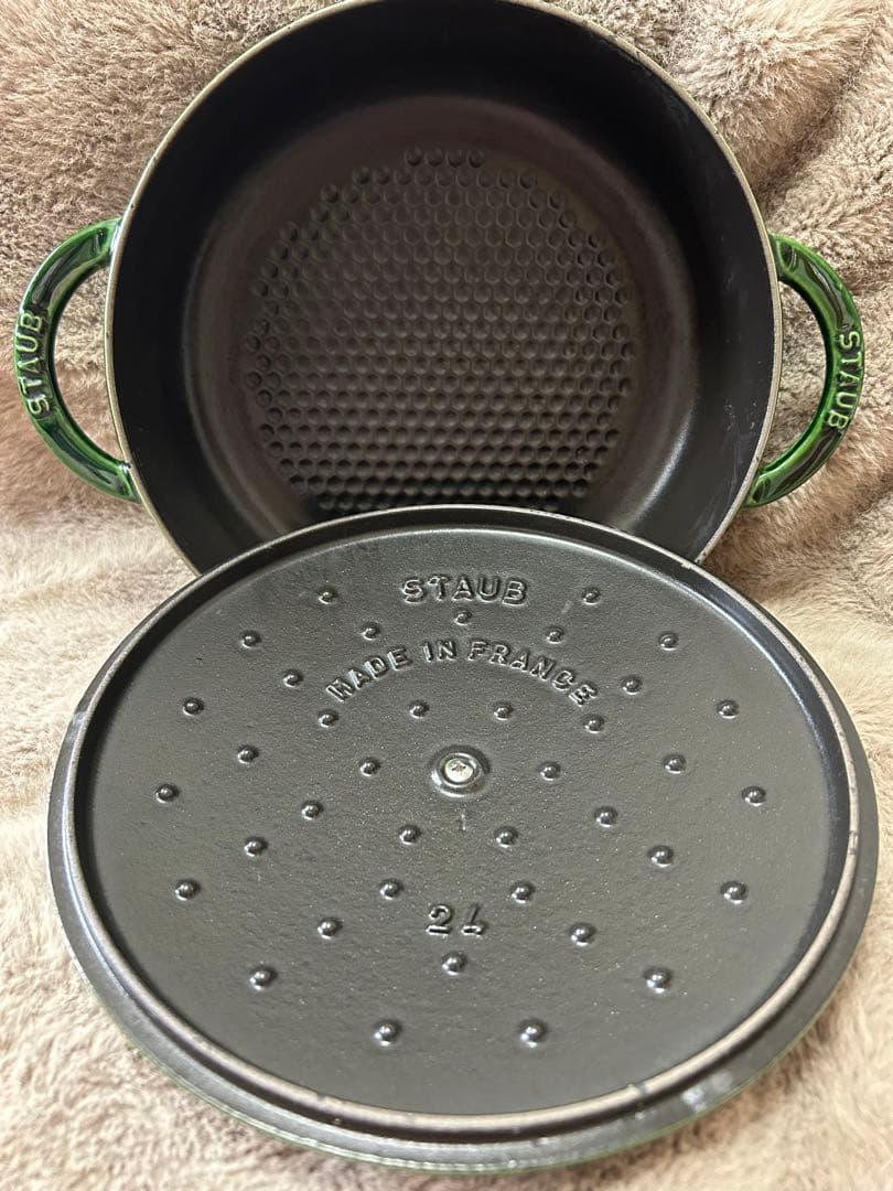STAUB ストウブ ホーロー鍋 グリーン 24cm ソテーパン　ブレイザー